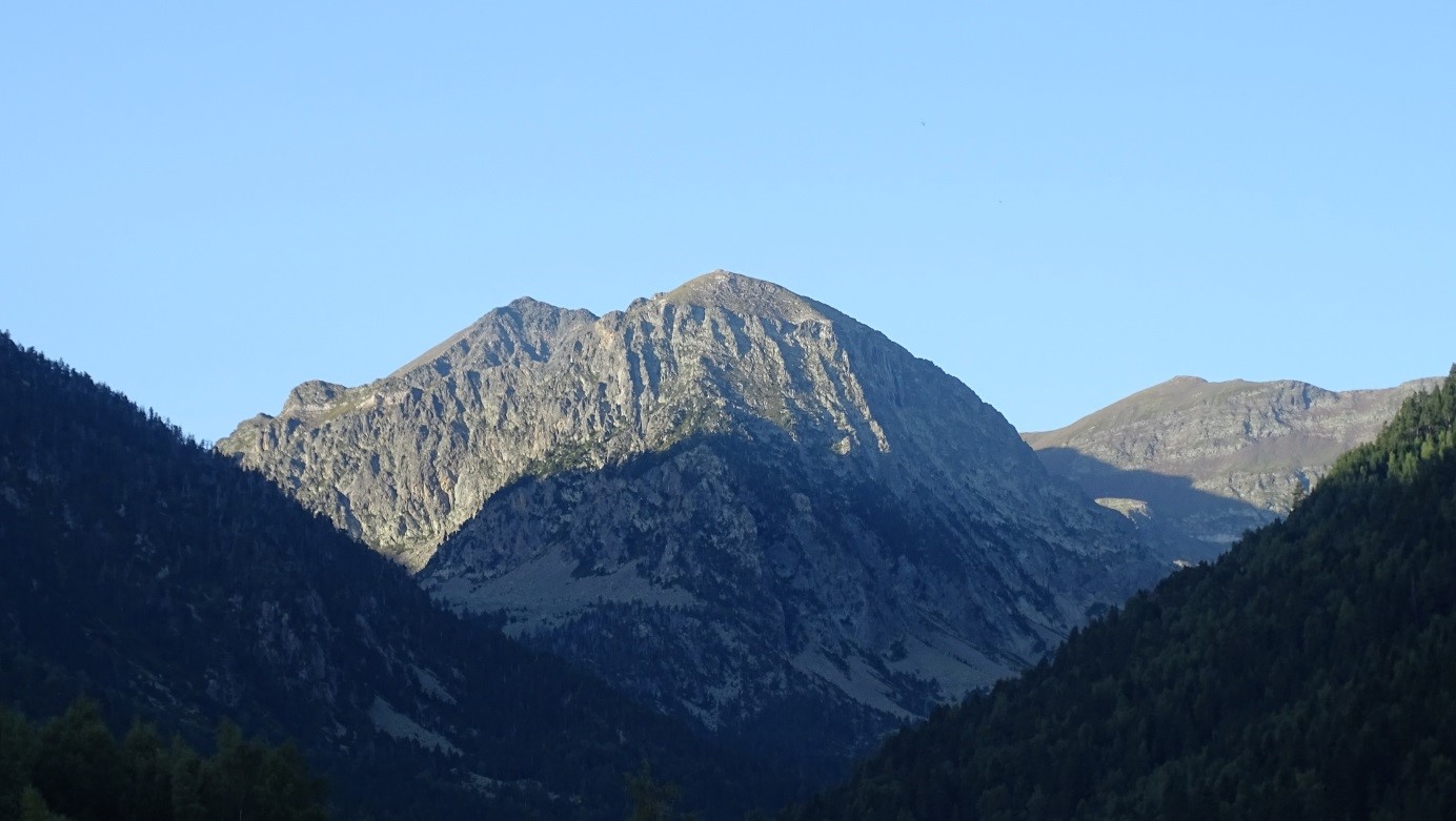 vue sur le pic de rodo